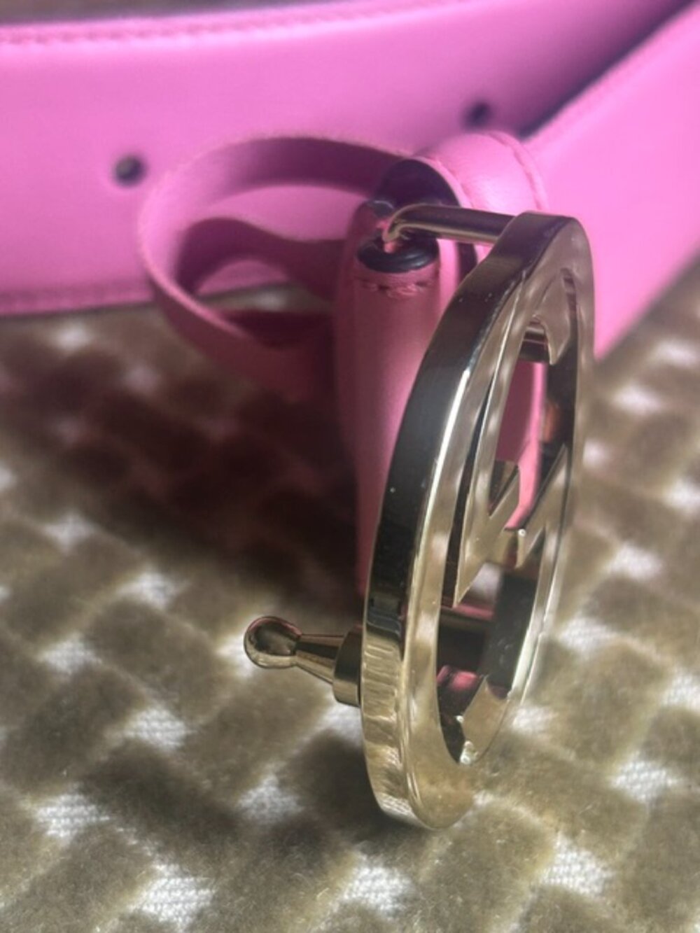 GUCCI Pretty Pink 100% Leather Interlocking G Buckle Belt - Picture 5 of 16